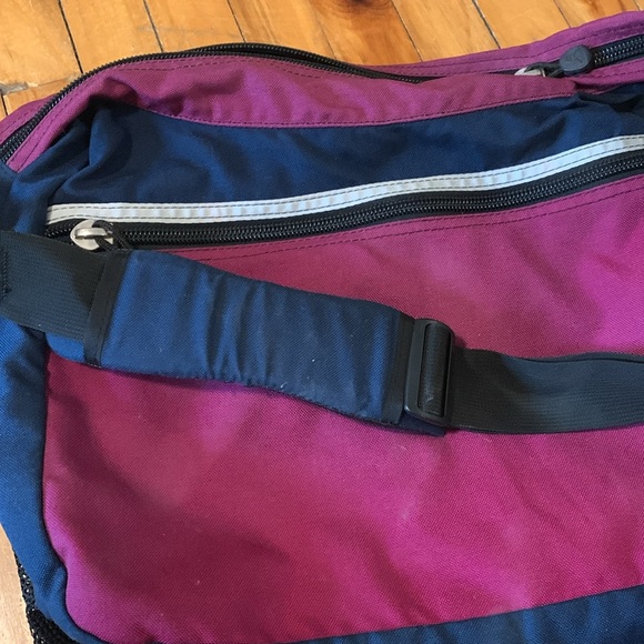 Rare Title Nine cross body bag - Picture 5 of 7